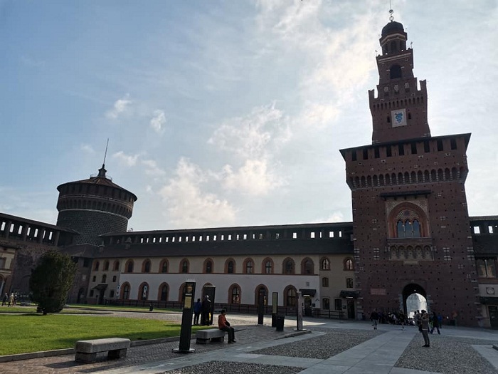 01_sforzesco