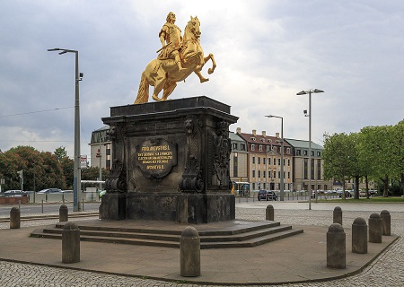 Dresden_Germany_Golden-Rider-04