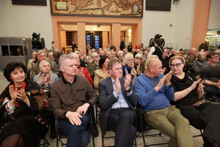 WhatsApp_Image_2025-02-24_at_13.49.51_f74197ed_1