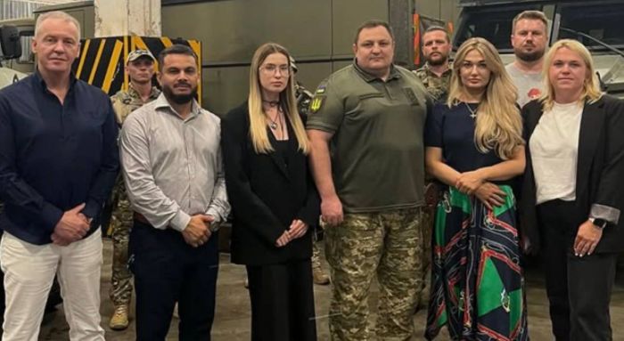 photo_2025-10-05_15-05-52_4_06.2510_5_5