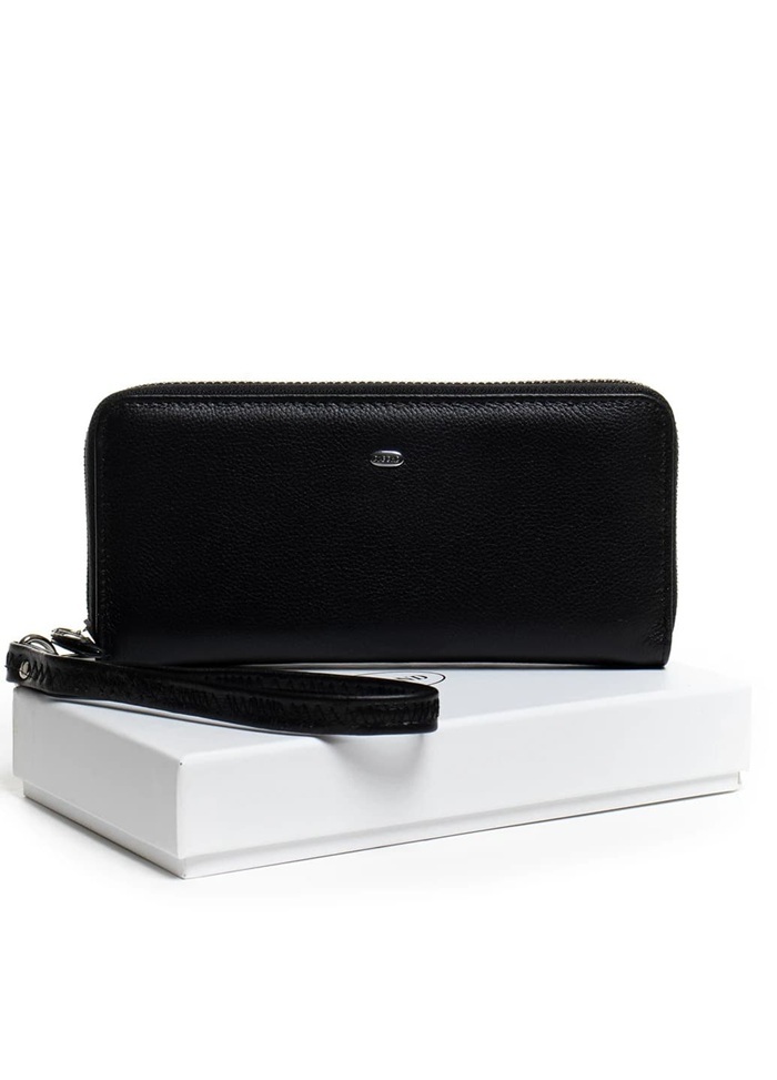 Жіночий шкіряний гаманець на блискавці в класичному стилі